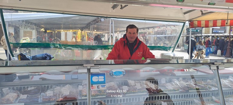 viande bio marché Notre-Dame Versailles